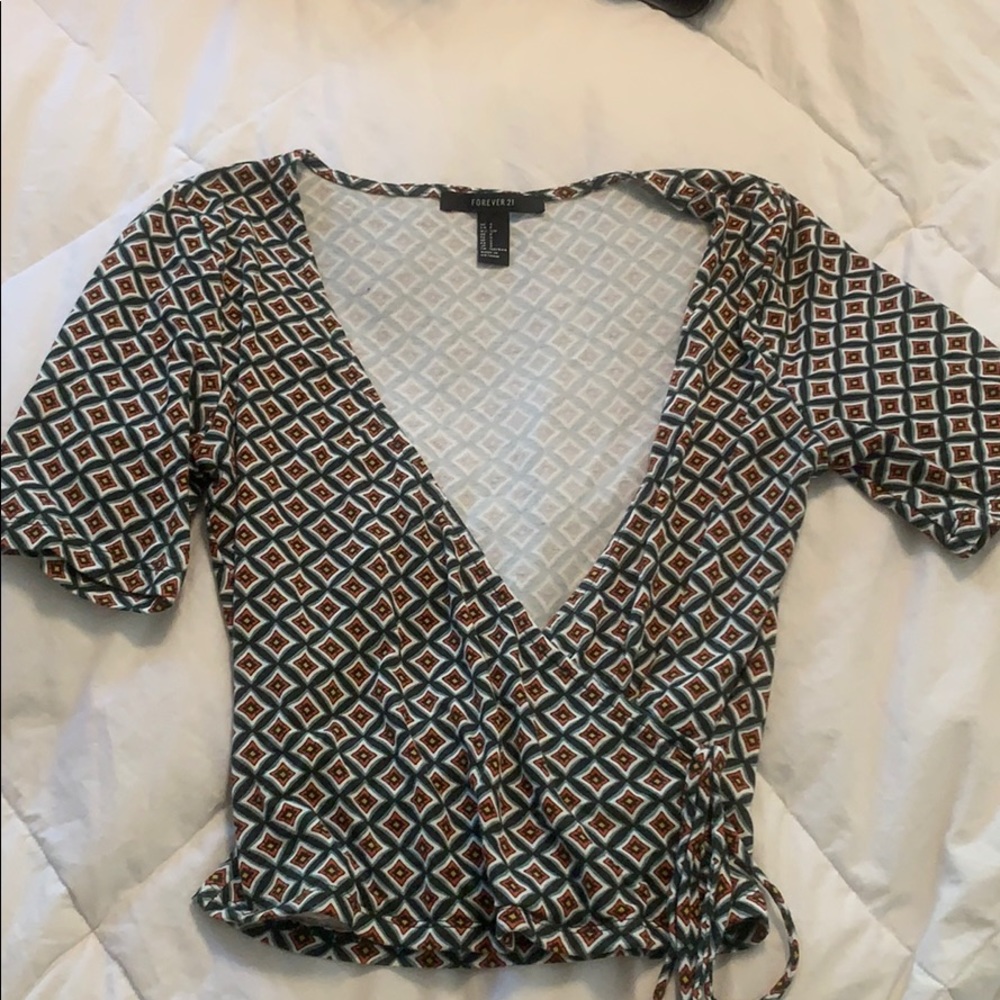 Forever 21 t-shirt